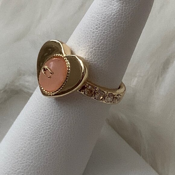 COACH Rose Quartz Heart Crystal Ring in Gold RING SIZE 7 - Picture 4 of 4